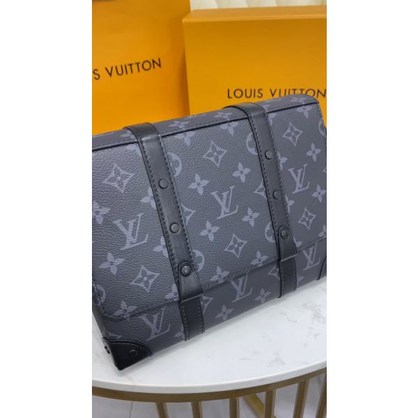 Louis Vuitton Trunk Messenger Monogram Eclipse, Men's Fashion