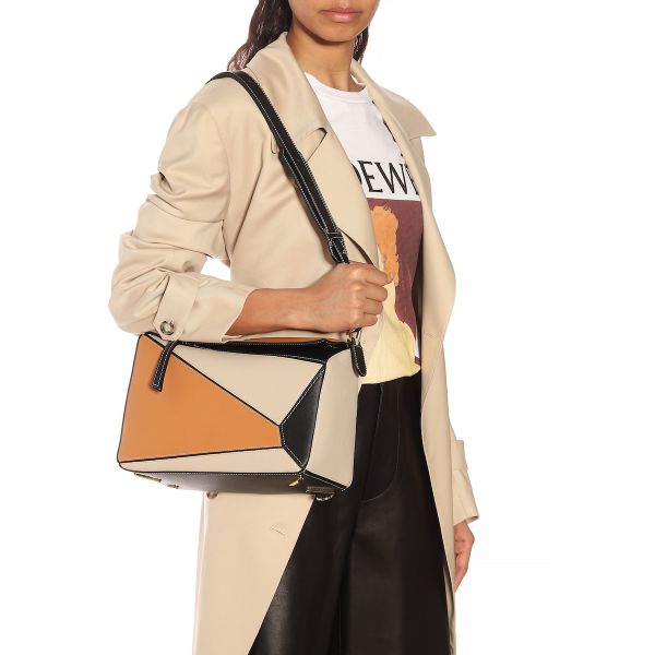 Loewe puzzle sales bag light oat