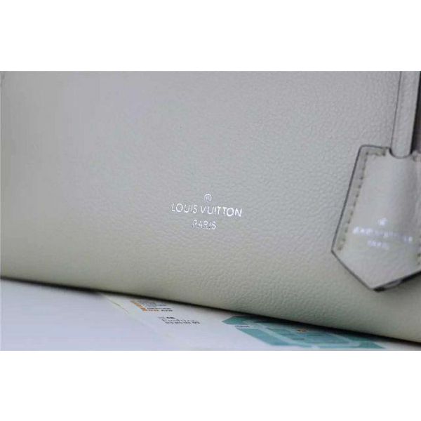 Louis Vuitton Vanille/Noir Leather Lockme MM Bag Louis Vuitton