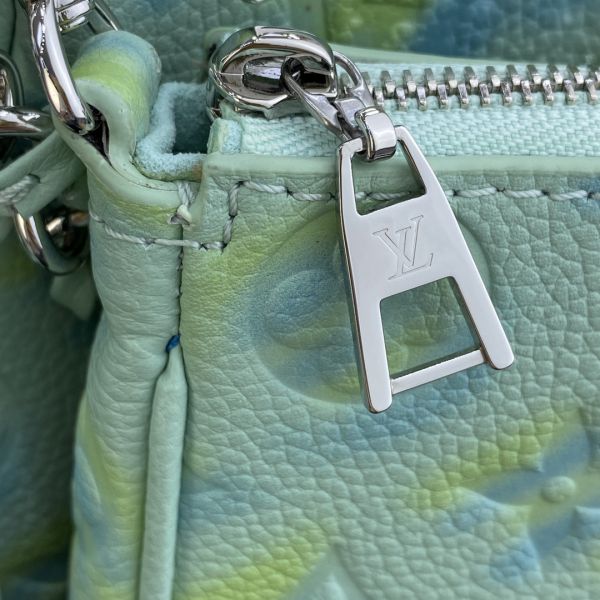 Shop Louis Vuitton MONOGRAM EMPREINTE Mini pochette accessoires