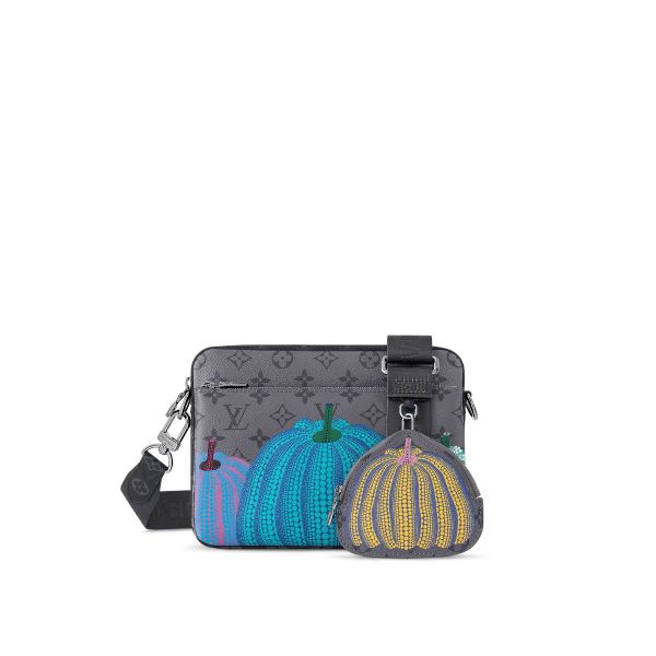 Trio messenger leather bag Louis Vuitton Multicolour in Leather