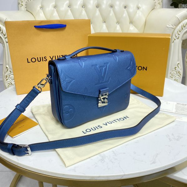 pust opladning Ved M59211 Louis Vuitton Monogram Empreinte Pochette Metis Bag
