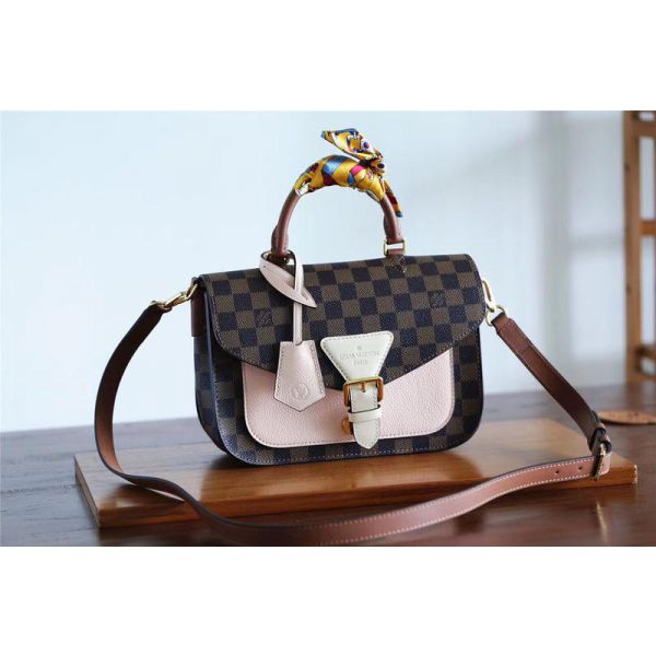 Trendy crossbody best sale louis vuitton