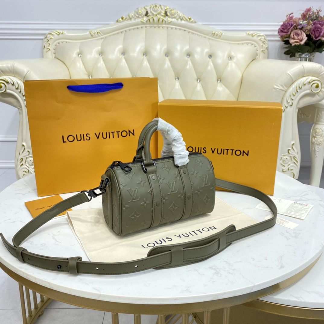 #m57961 l**is V*t*n monogram seal keepall xs-khaki