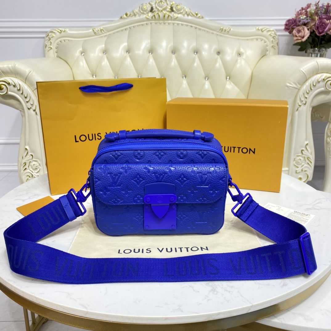 #m58488 l**is V*t*n monogram embossed taurillon leather s lock messenger-blue