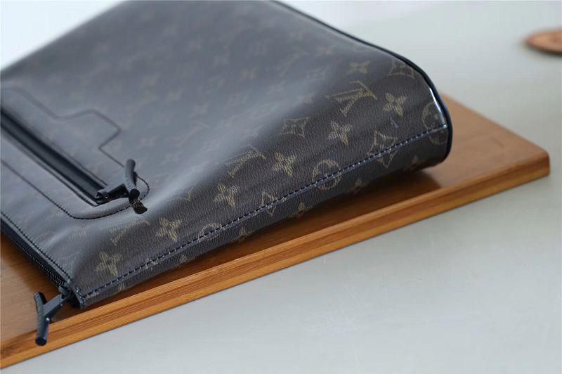 #m63271 l**is V*t*n fall-winter 2018 pochette cosmos-monogram glaze