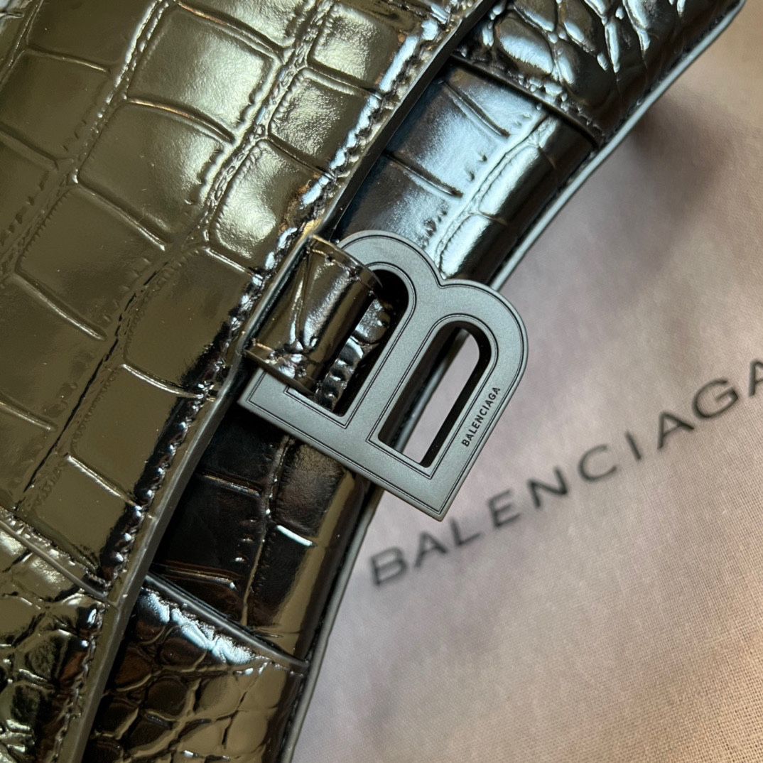 Ba*len*cia*ga hourglass xs handbag crocodile embossed in black