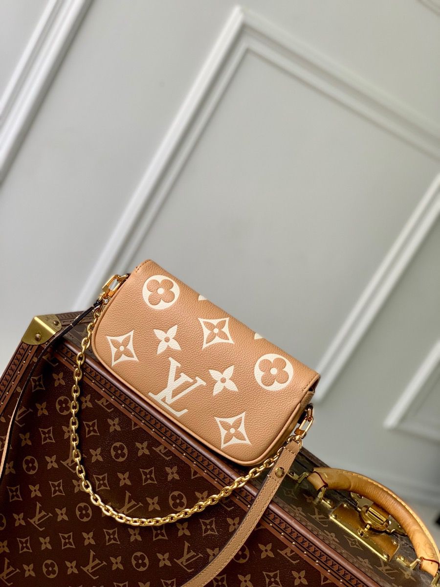 #m12758 l**is V*t*n monogram ivy wallet on chain bag