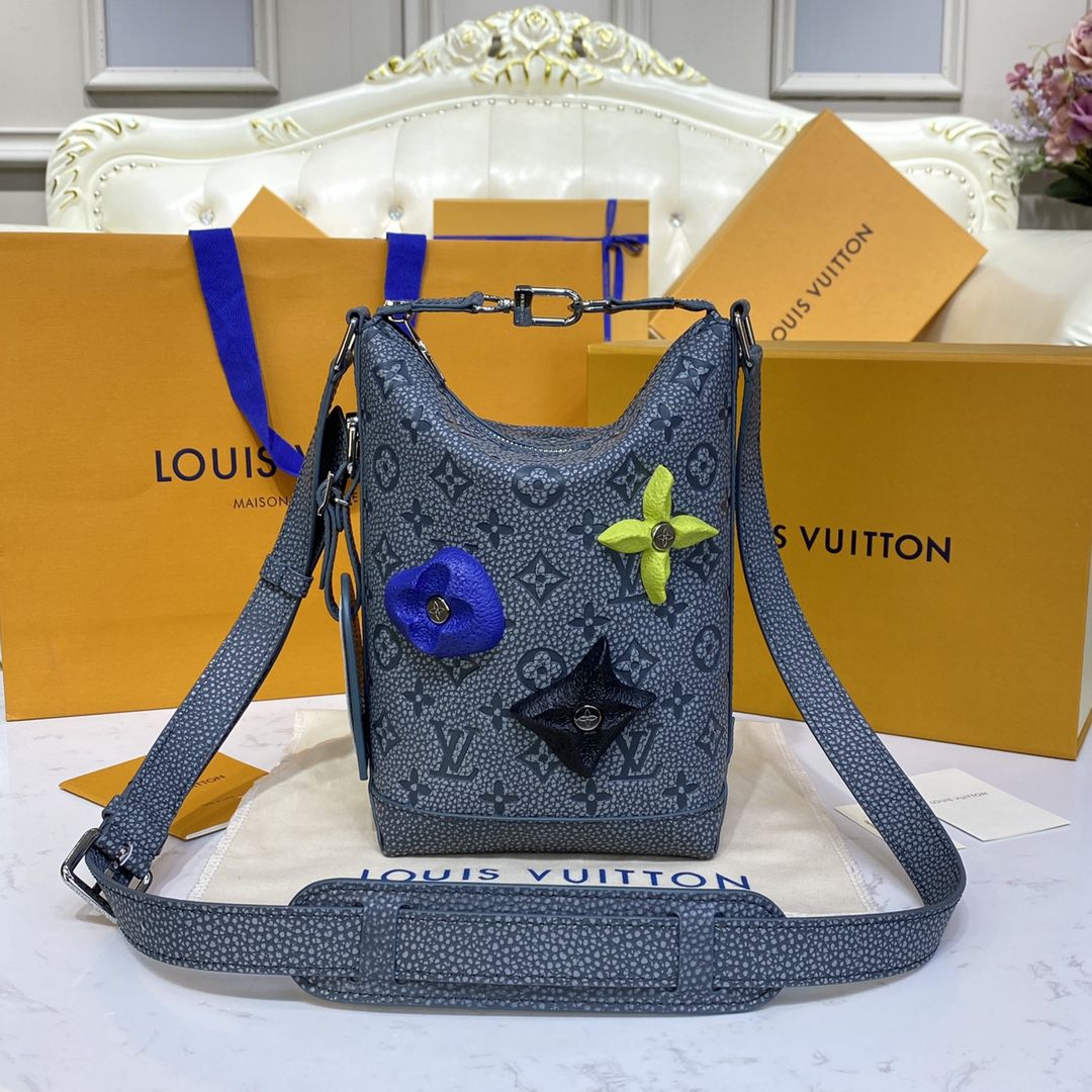#m20875 l**is V*t*n monogram virgil abloh’s “climbing” hobo cruiser pm-dark