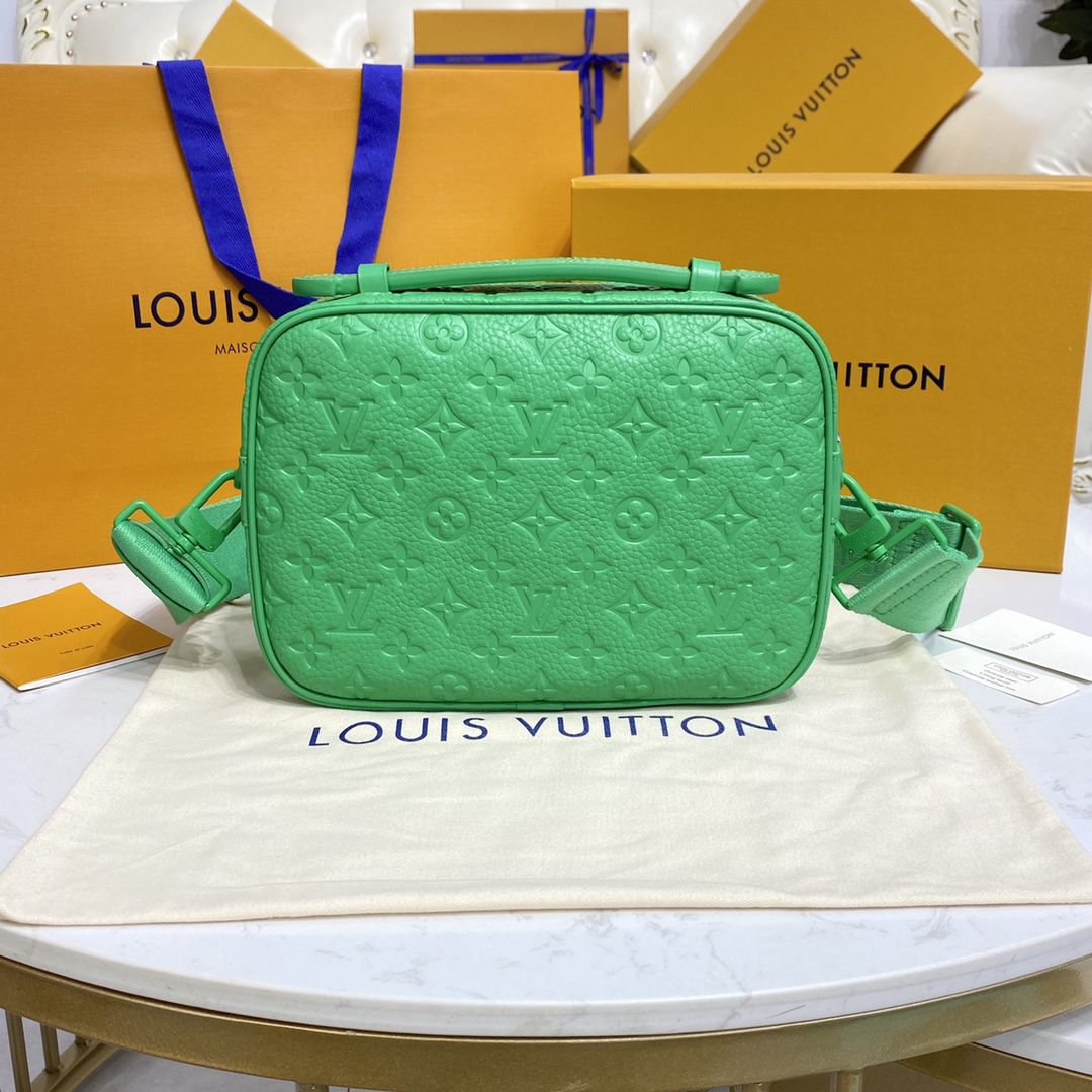 #m20904 l**is V*t*n monogram macassar s lock messenger-green