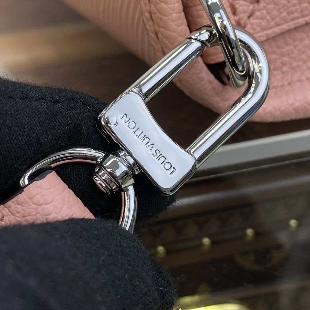 #m20987 l**is V*t*n epi buci crossbody bag