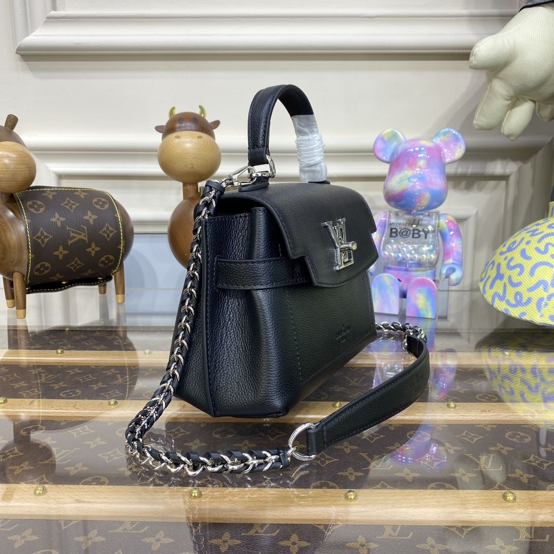 #m20997 l**is V*t*n lockme ever mini handbag