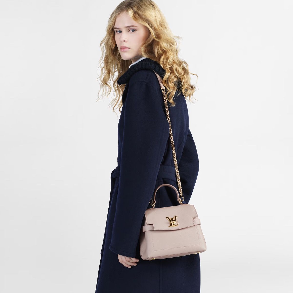 #m21052 l**is V*t*n lockme ever mini handbag