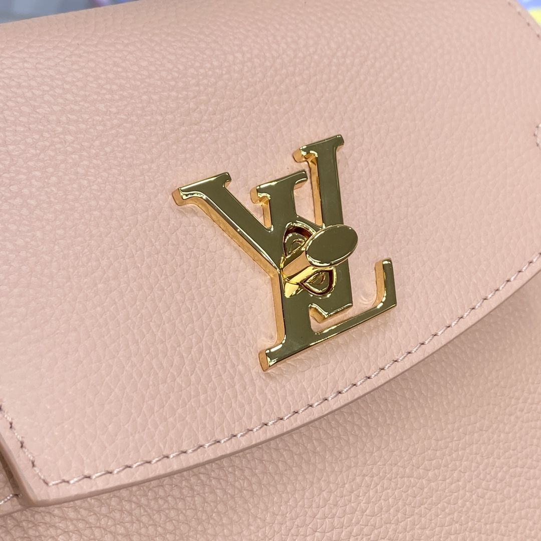 #m21088 l**is V*t*n lockme ever mini handbag
