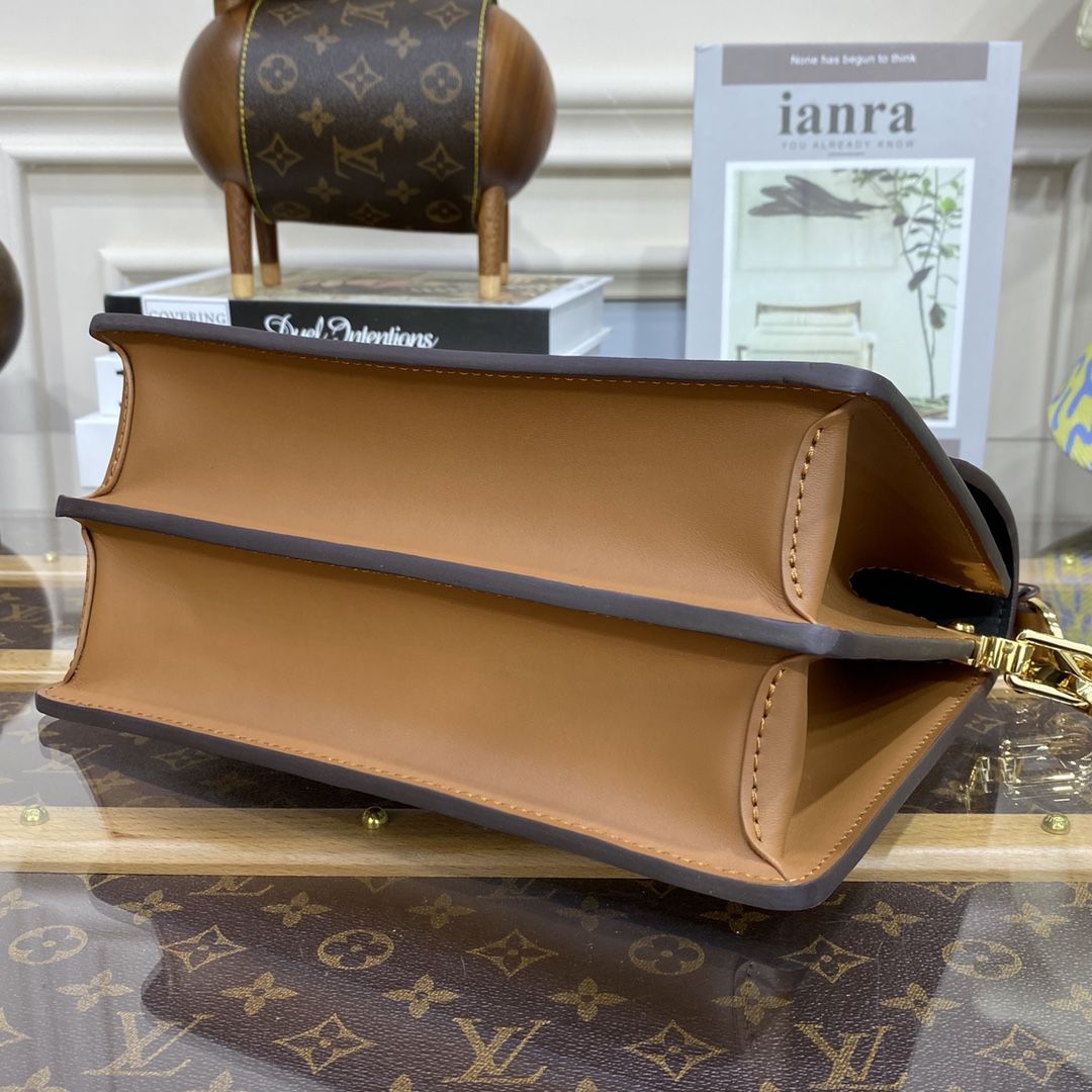 #m21266 l**is V*t*n nicolas ghesquière’s buttercup dauphine mm bag