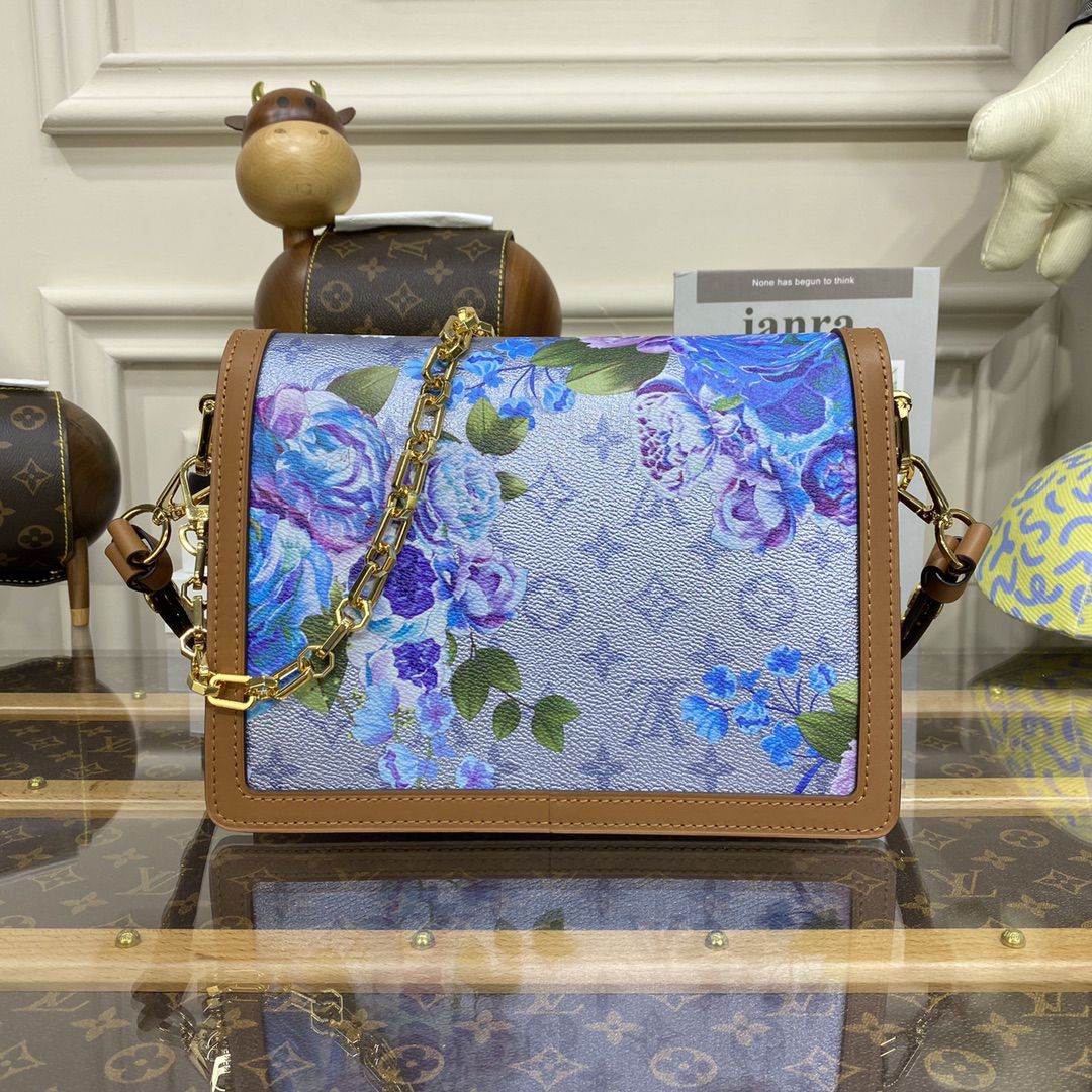 #m21266 l**is V*t*n nicolas ghesquière’s buttercup dauphine mm bag