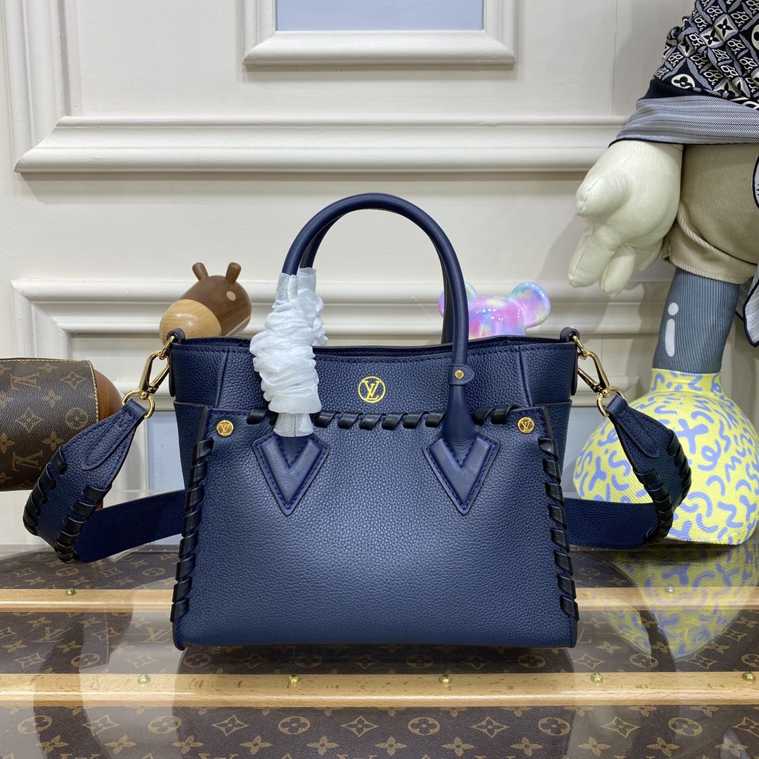 #m21569 l**is V*t*n monogram flowers on my side mm bag