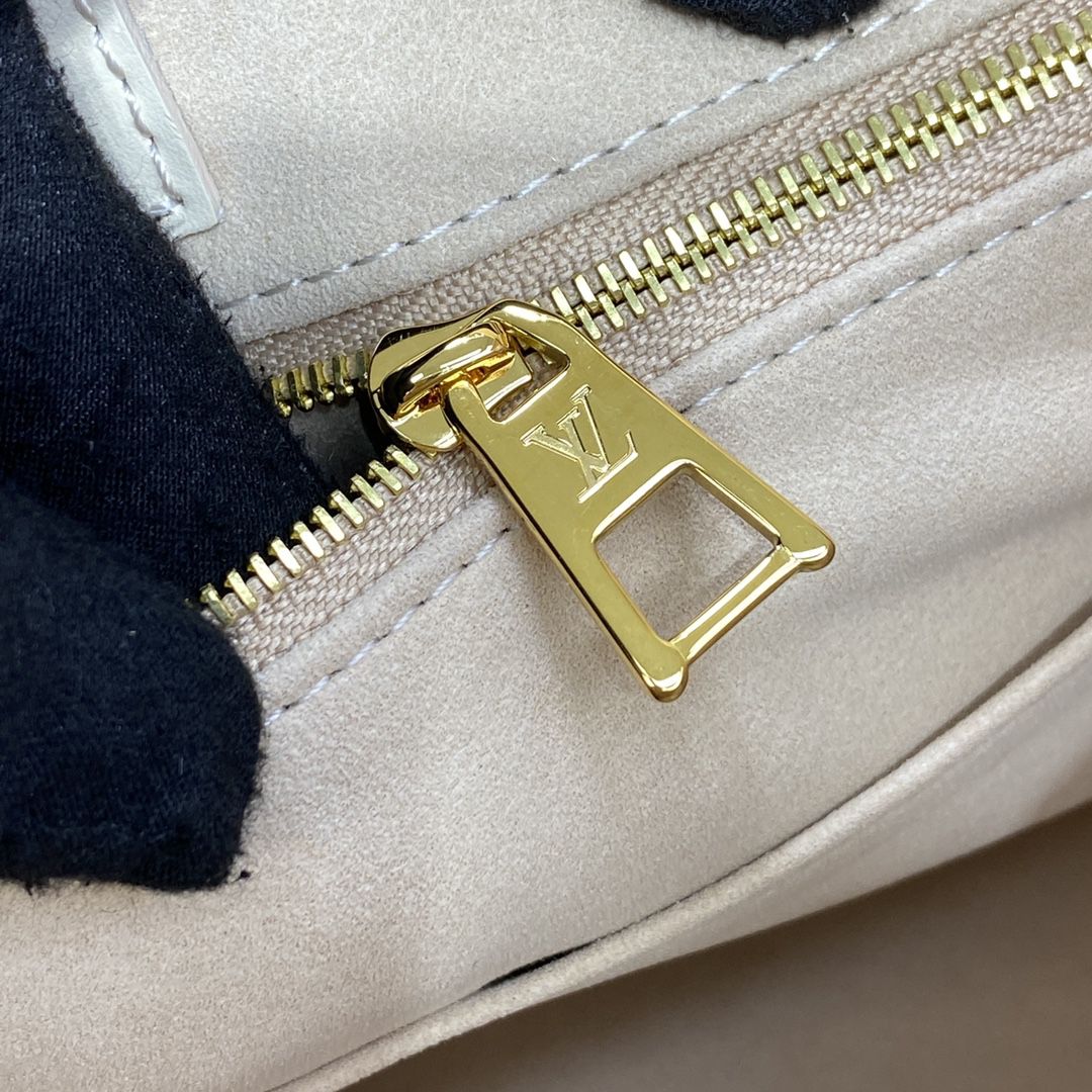 #m21575 l**is V*t*n monogram empreinte onthego mm