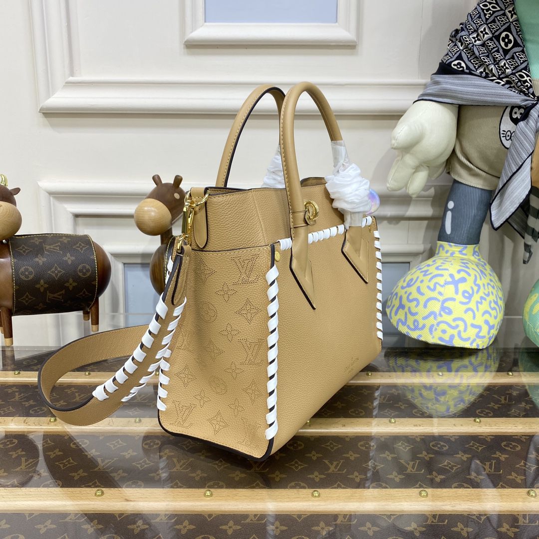 #m21585 l**is V*t*n monogram flowers on my side pm bag