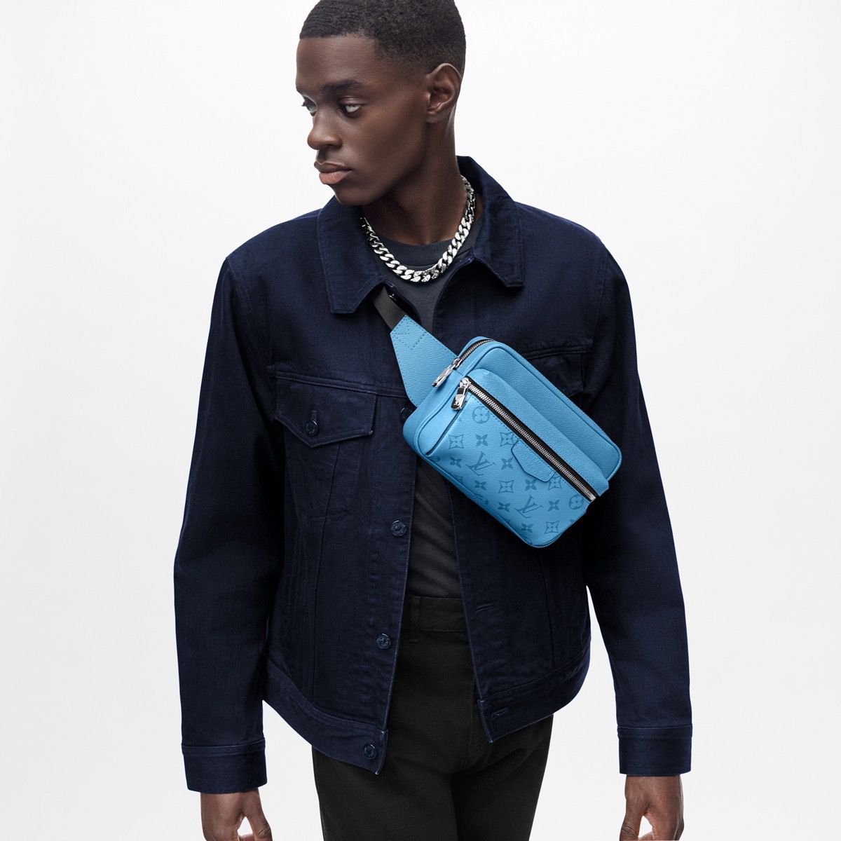 #m30748 l**is V*t*n taïgarama outdoor bumbag