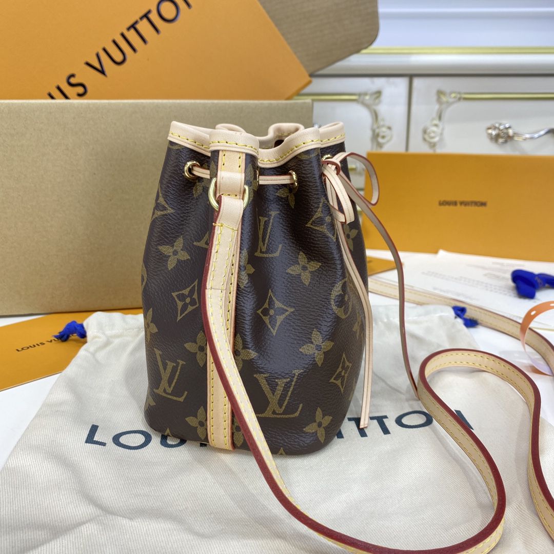 #m41346 l**is V*t*n monogram nano noé