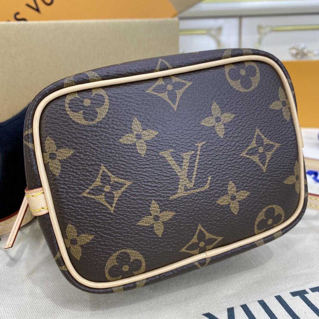 #m41346 l**is V*t*n monogram nano noé