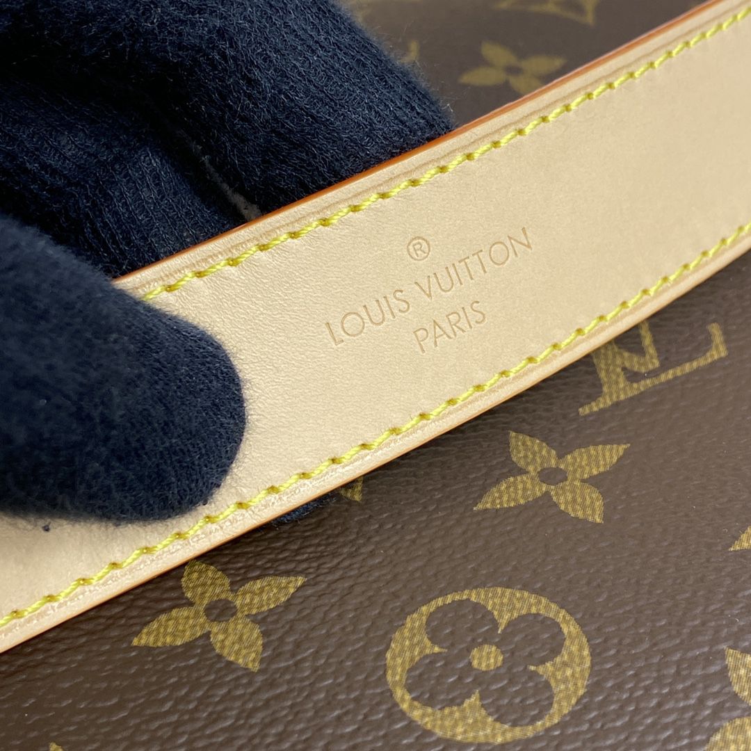 #m43893 l**is V*t*n monogram canvas all-in bandouliere gm bag