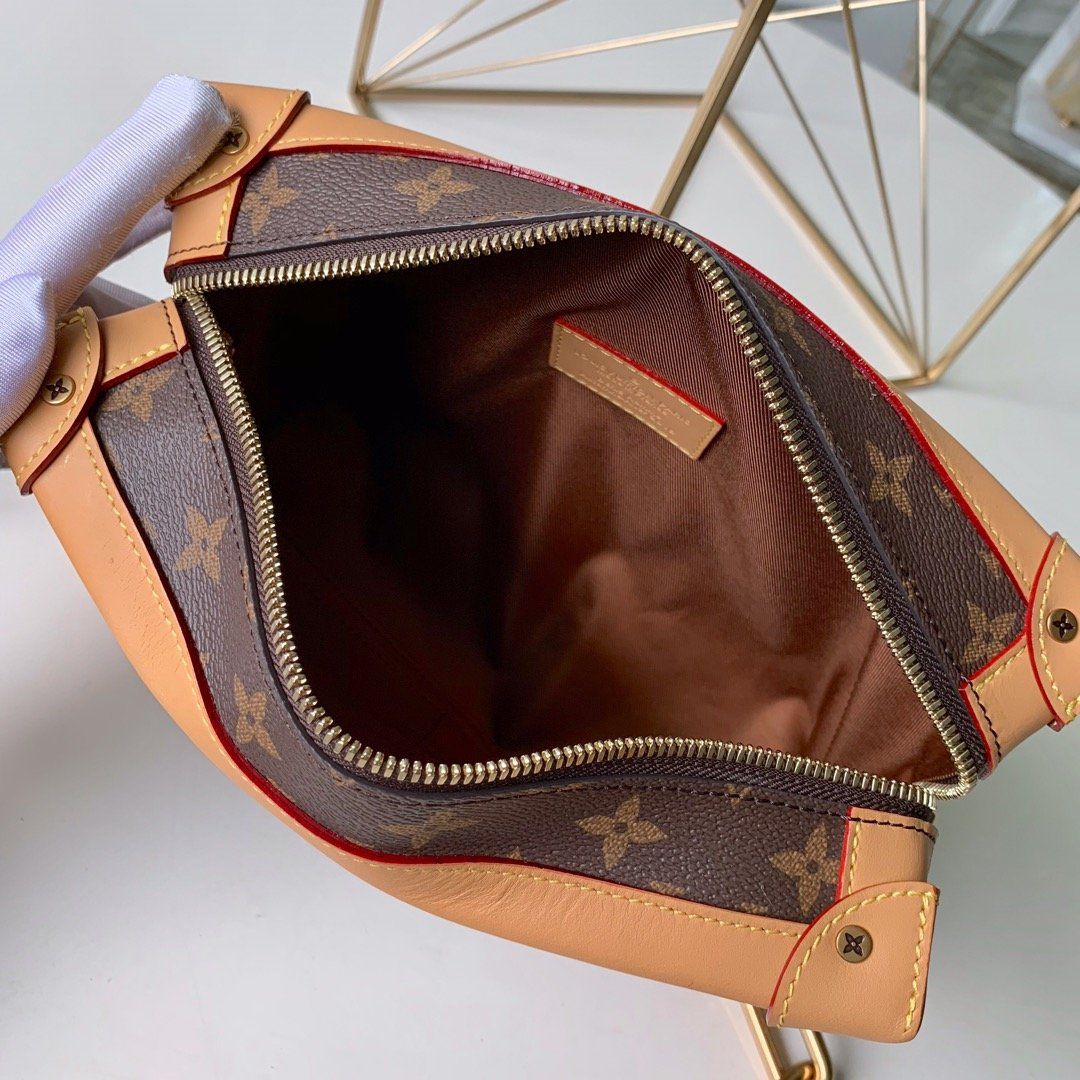 #m44660 l**is V*t*n 2019 monogram soft trunk