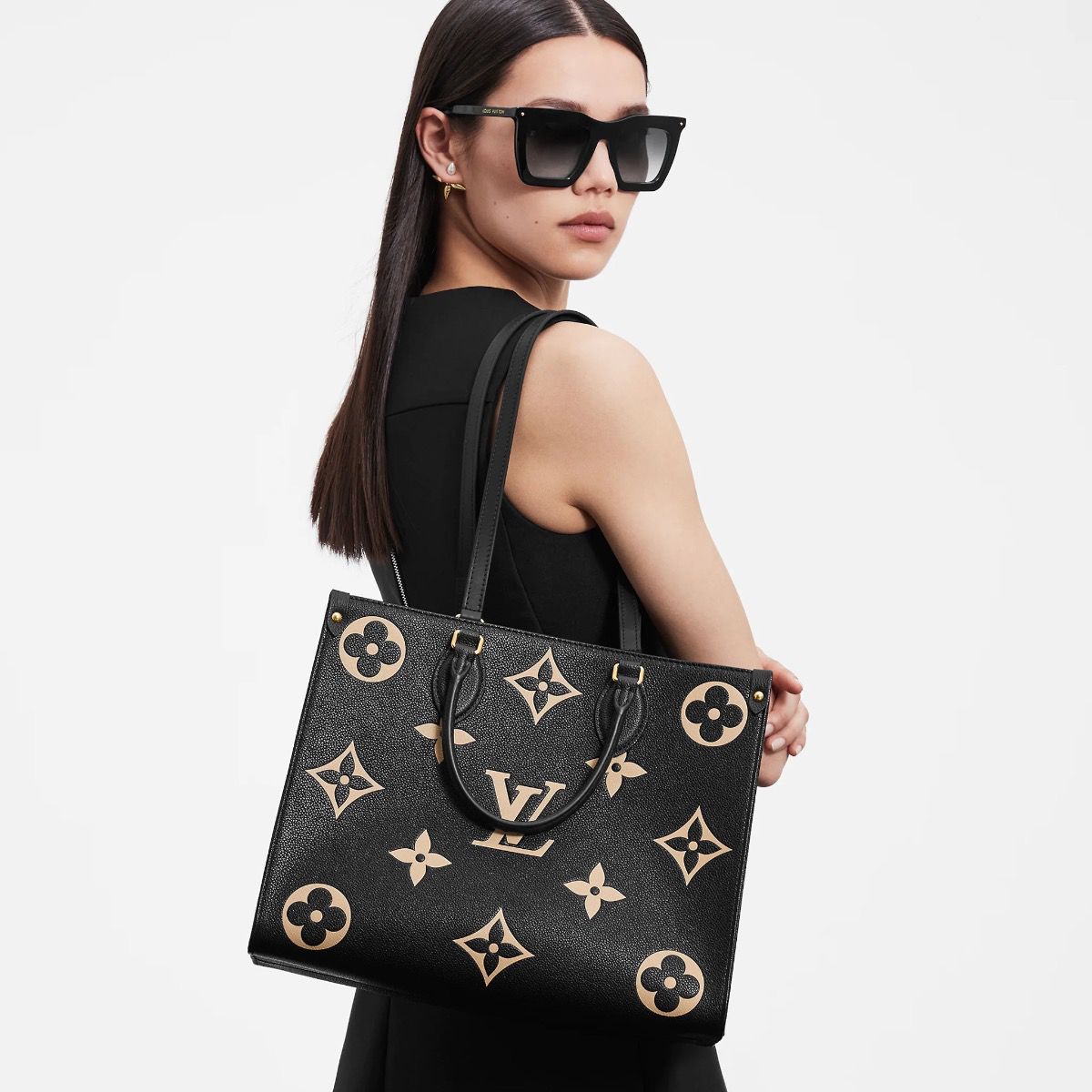 #m45495 l**is V*t*n medium bicolor monogram onthego mm-black/beige