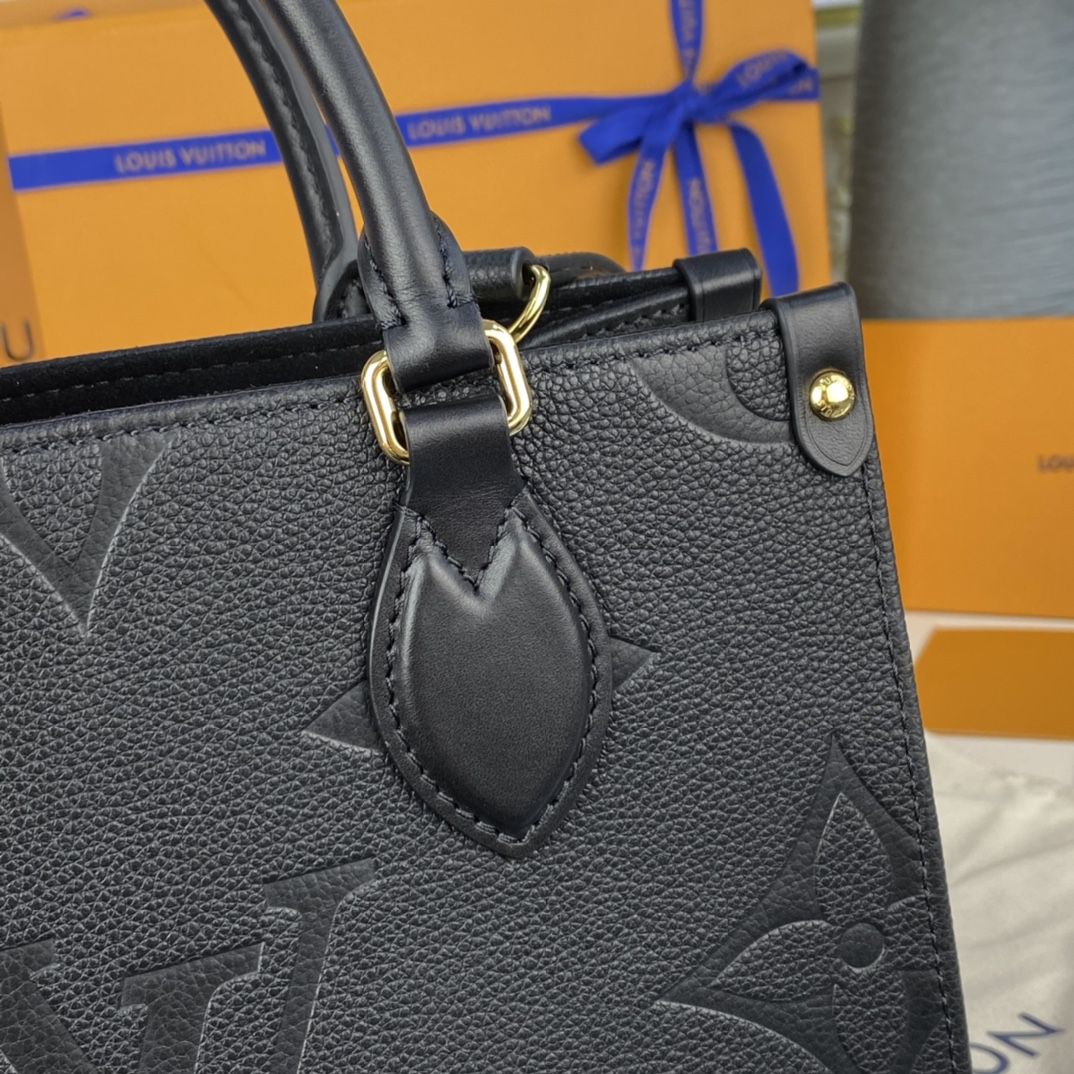 #m45653 l**is V*t*n monogram empreinte onthego pm-black
