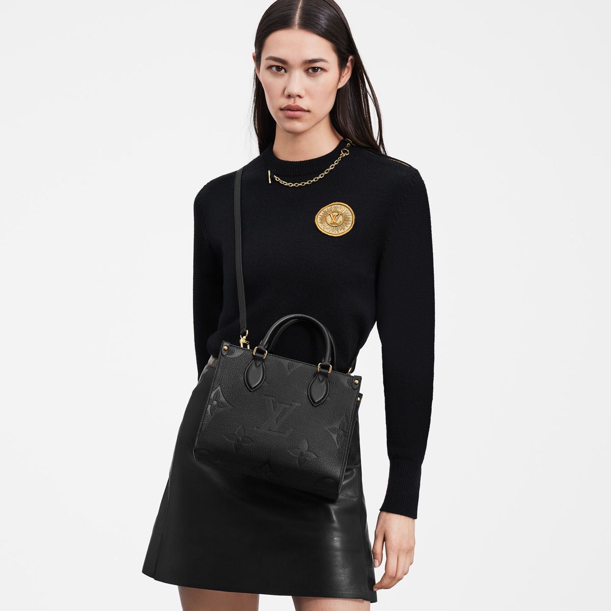 #m45653 l**is V*t*n monogram empreinte onthego pm-black