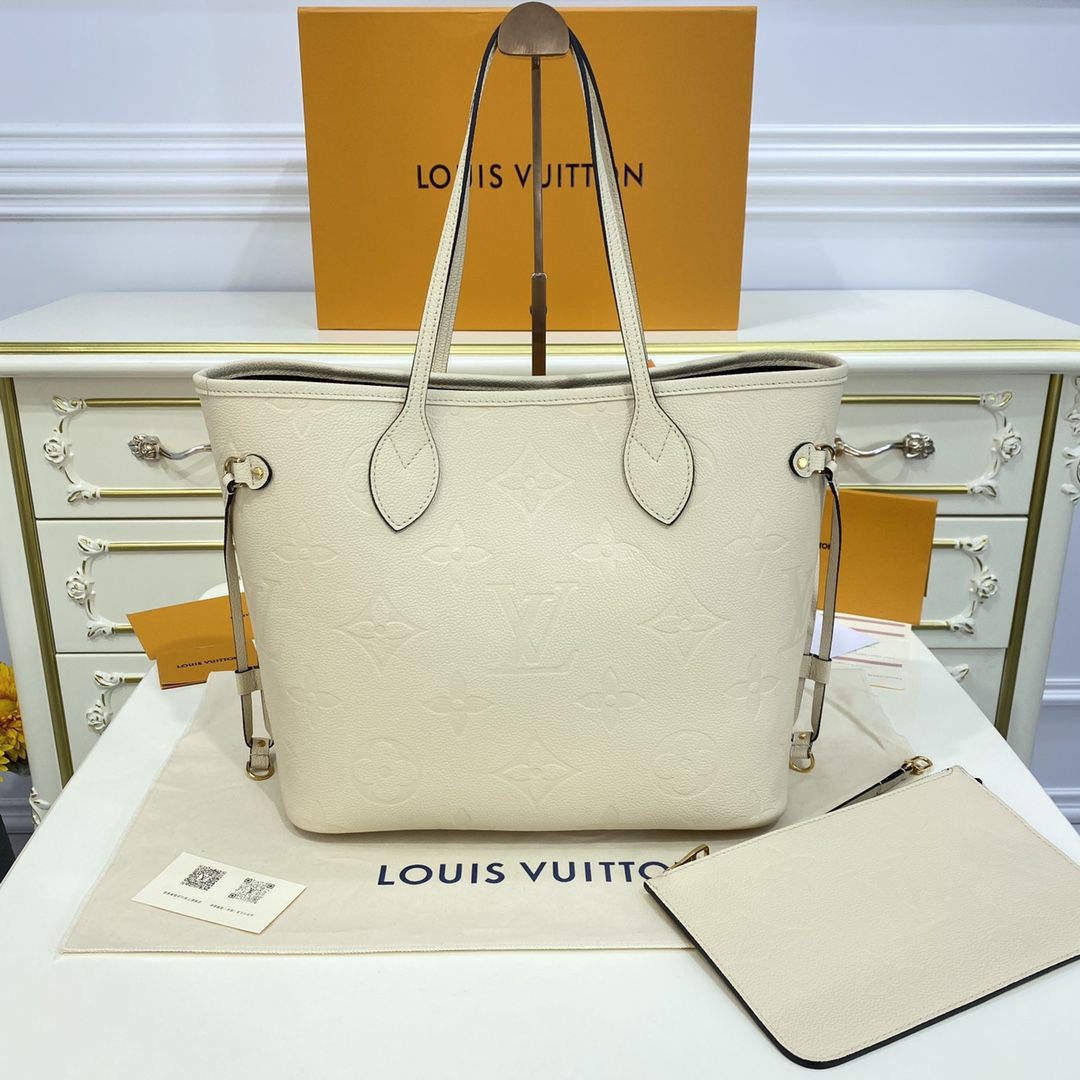 #m45684 l**is V*t*n monogram empreinte neverfull mm tote