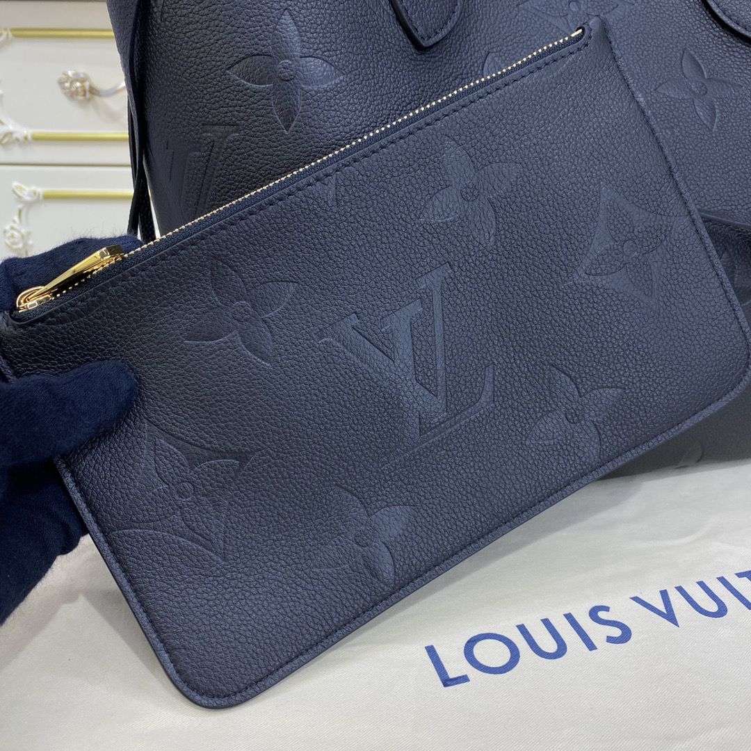#m45685 l**is V*t*n monogram empreinte neverfull mm tote