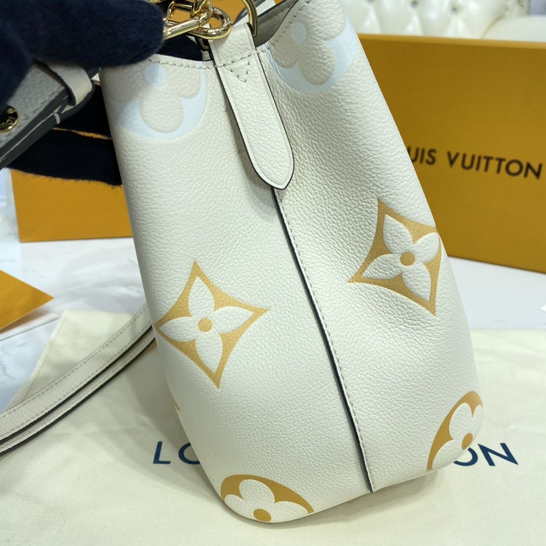 #m45716 l**is V*t*n monogram empreinte néonoé bb bucket bag-cream