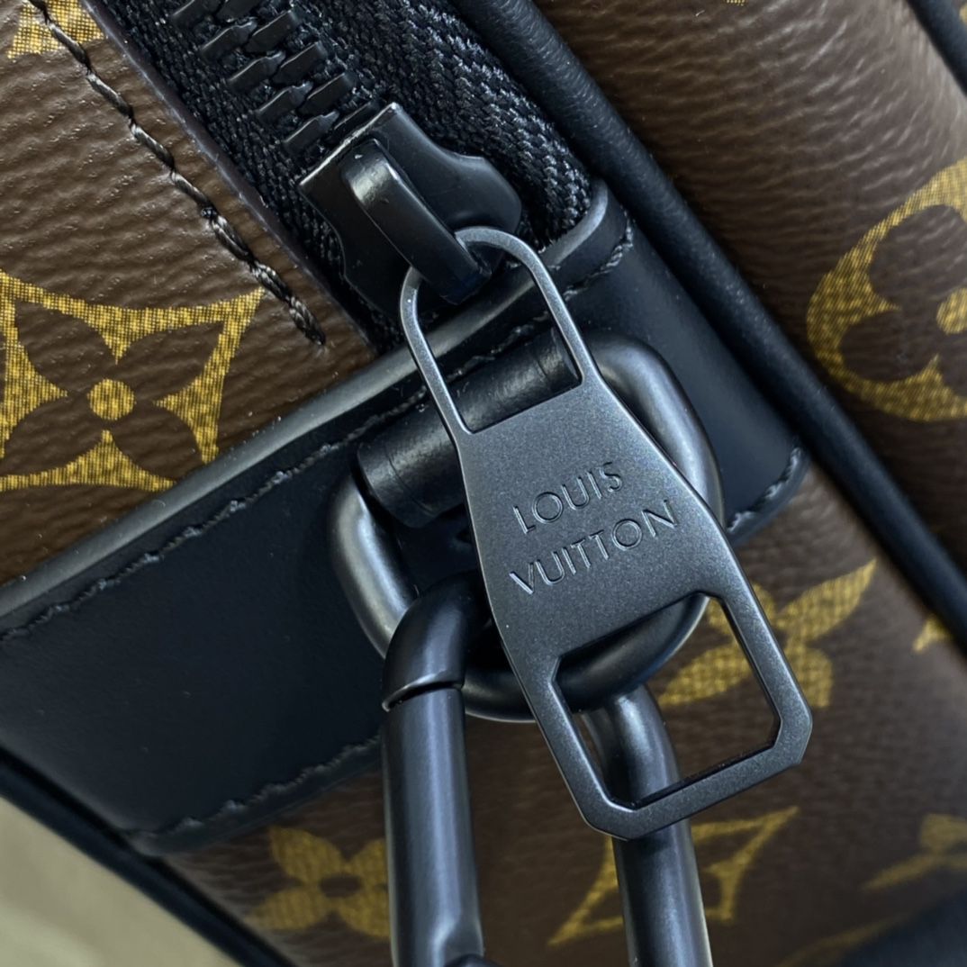 #m45806 l**is V*t*n monogram macassar s lock messenger