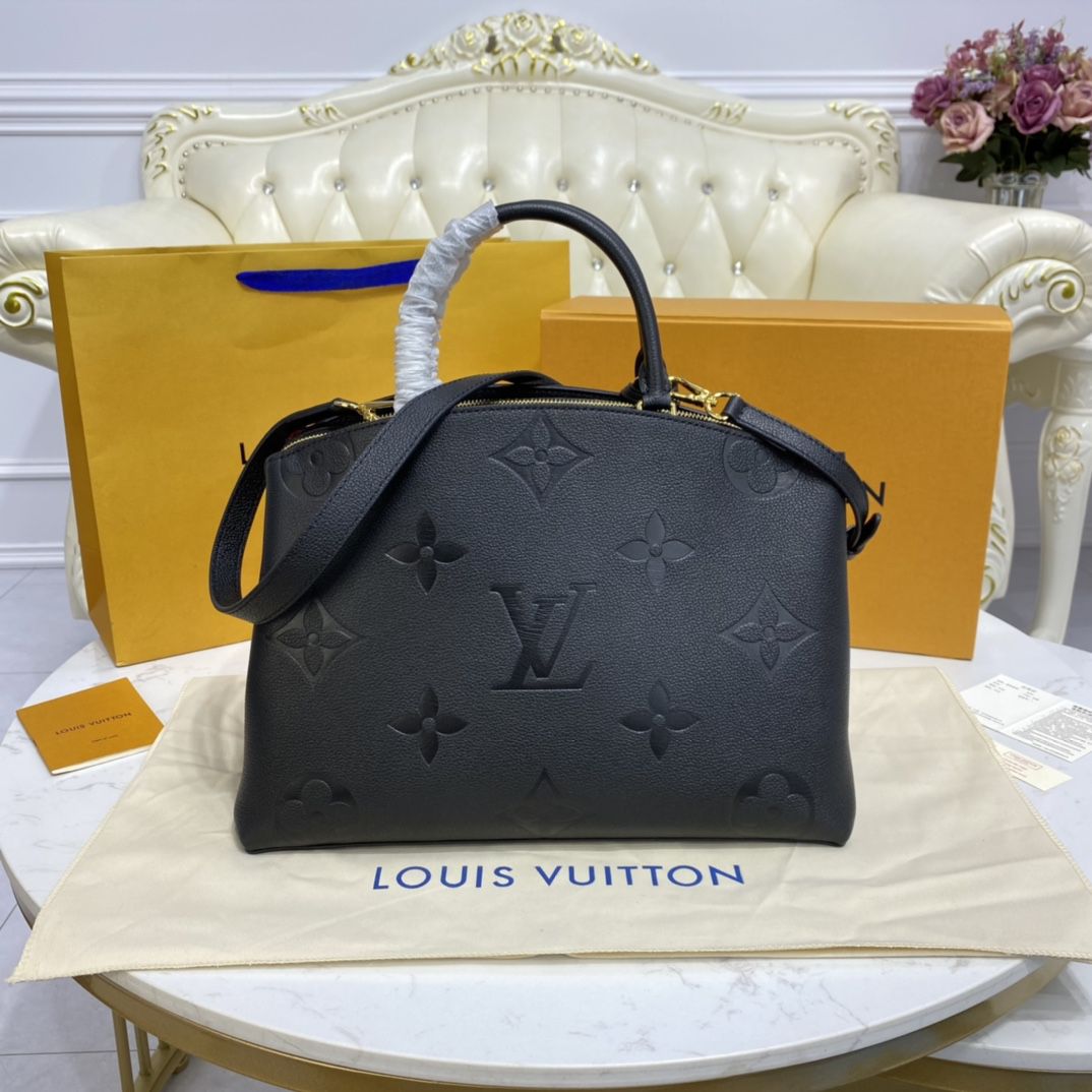 #m45811 l**is V*t*n monogram empreinte grand palais tote