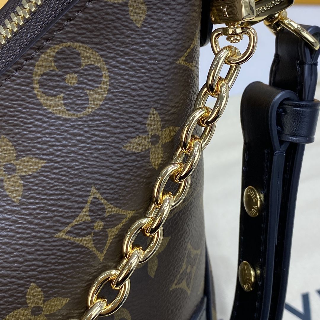 #m45831 l**is V*t*n monogram boulogne handbag