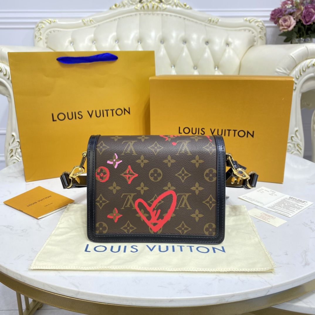 #m45889 l**is V*t*n monogram limited edition - mini dauphine
