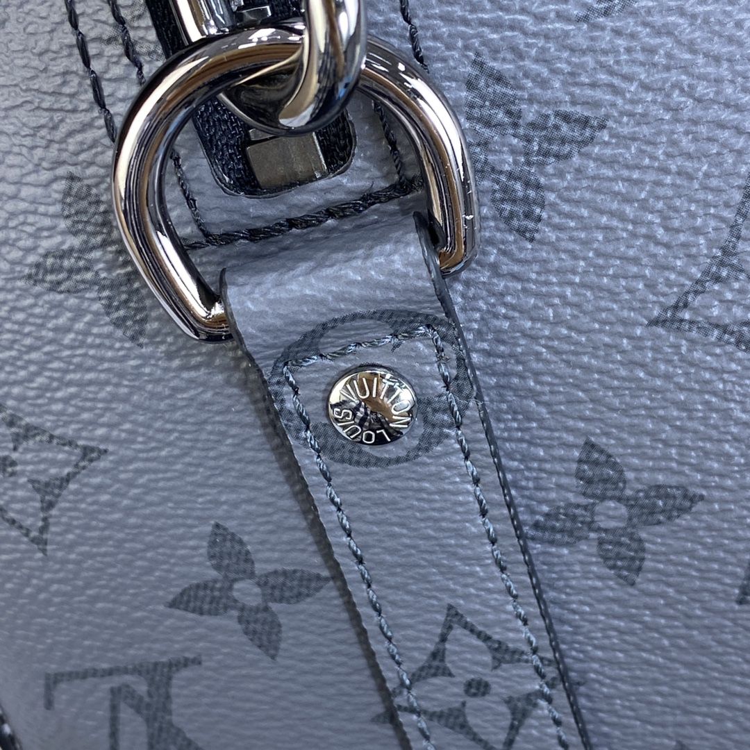#m45936 l**is V*t*n monogram eclipse city keepall bag