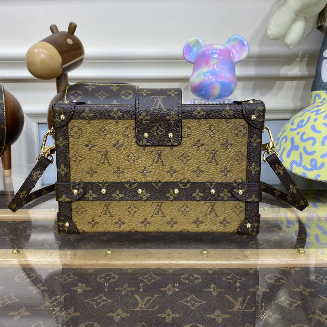 #m45960 l**is V*t*n monogram petite malle handbag