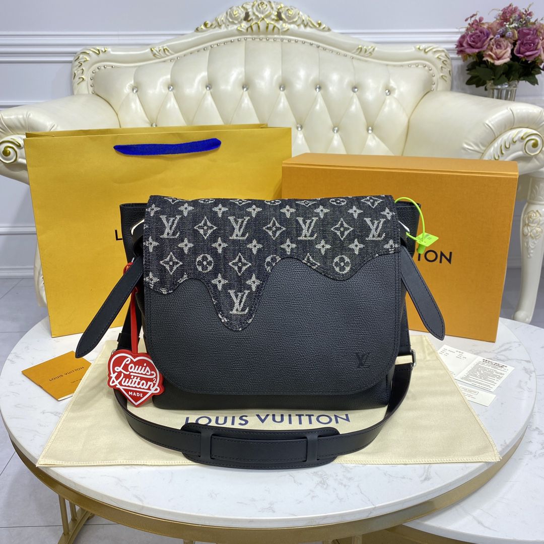 #m45971 l**is V*t*n nigo’s monogram drip besace tokyo