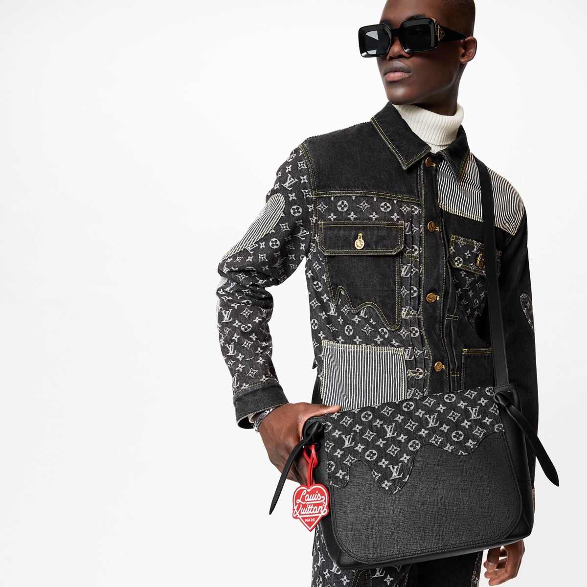 #m45971 l**is V*t*n nigo’s monogram drip besace tokyo