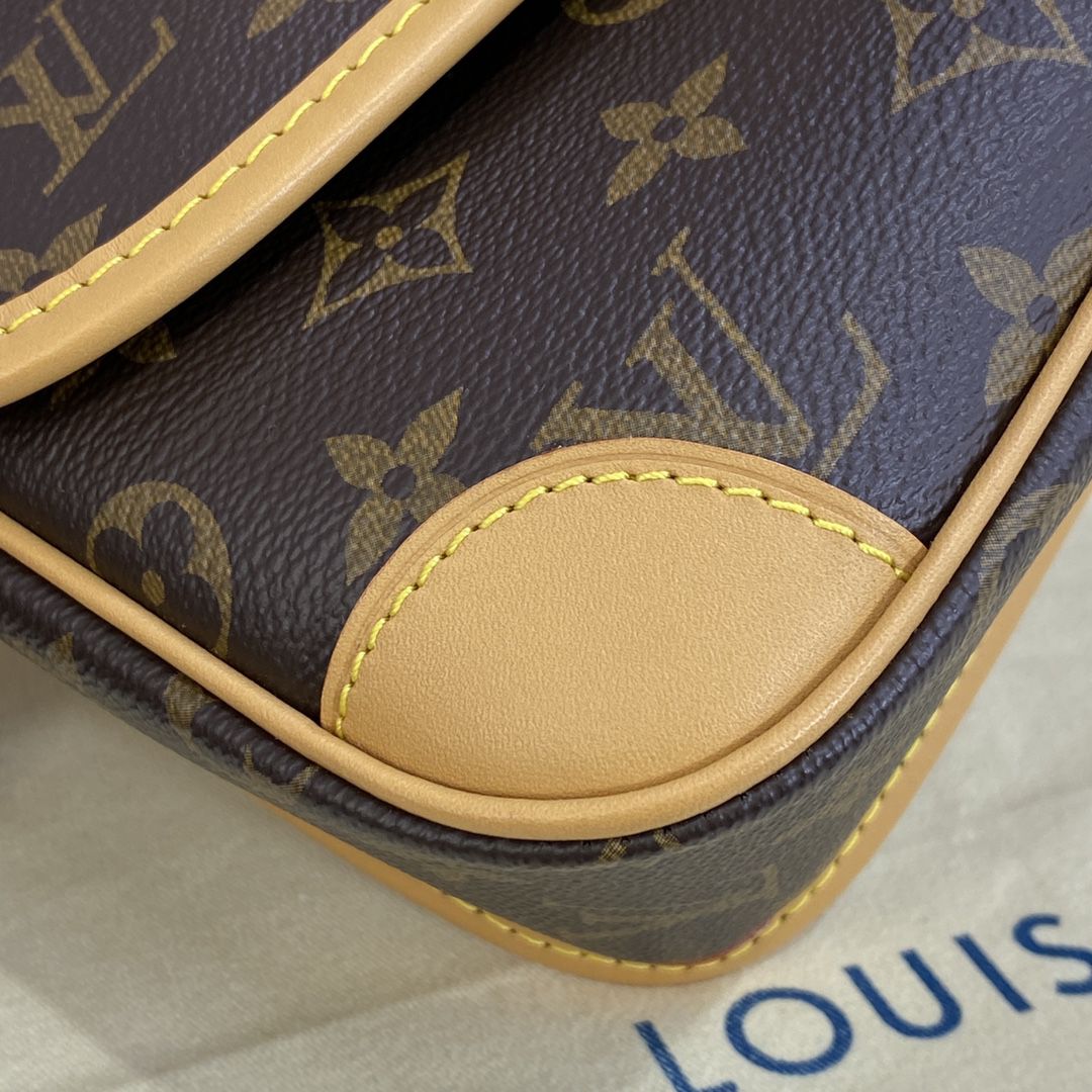#m45985 l**is V*t*n monogram canvas diane satchel