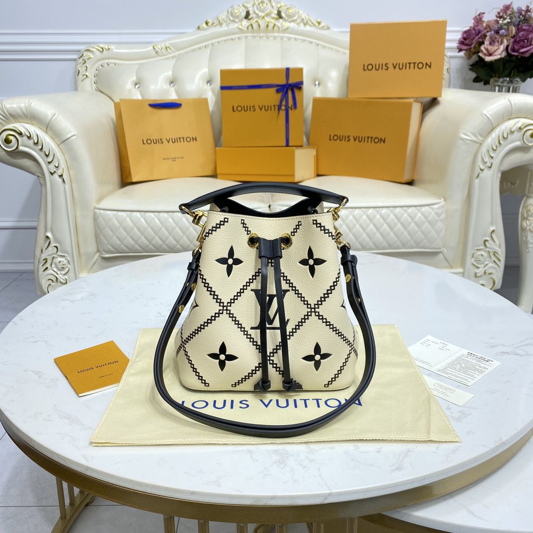 #m46023 l**is V*t*n monogram empreinte néonoé mm bag