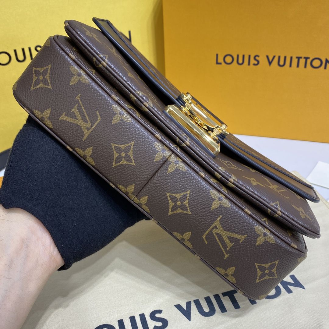 #m46126 l**is V*t*n monogram marceau chain handbag