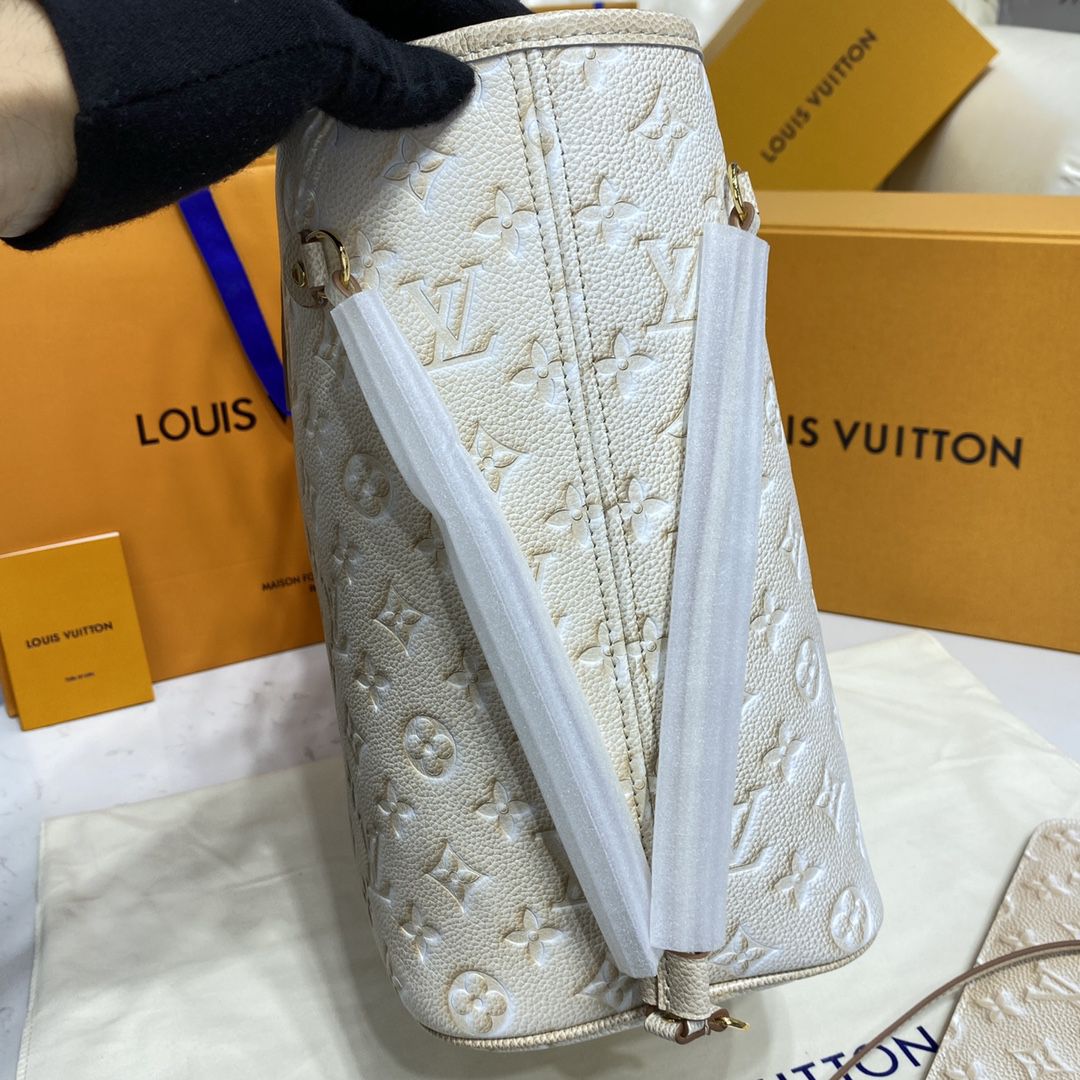 #m46231 l**is V*t*n monogram empreinte neverfull mm