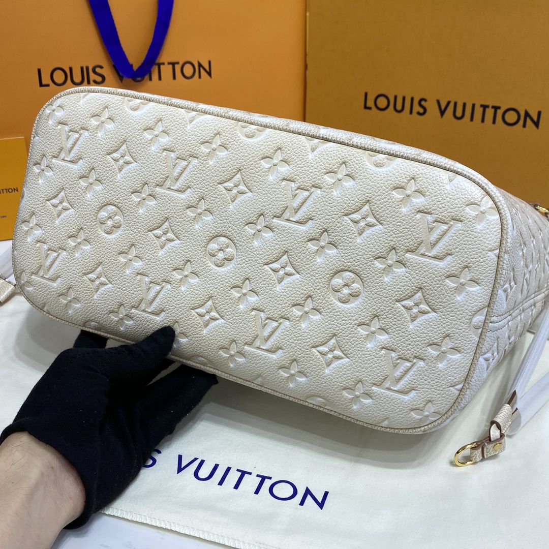 #m46231 l**is V*t*n monogram empreinte neverfull mm