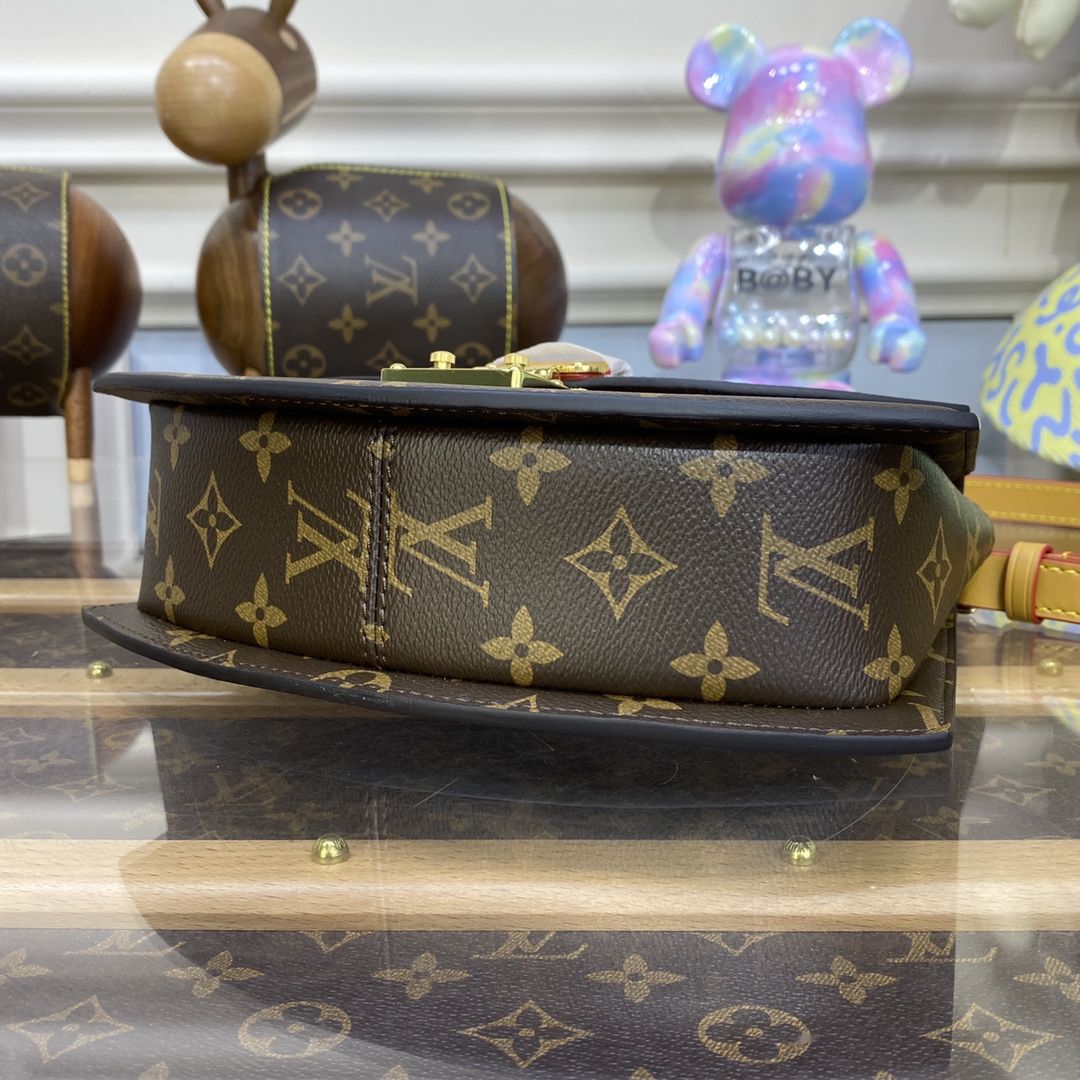 #m46548 l**is V*t*n monogram canvas tilsitt handbag