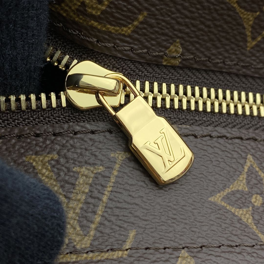 #m47029 l**is V*t*n monogram canvas all-in mm travel bag