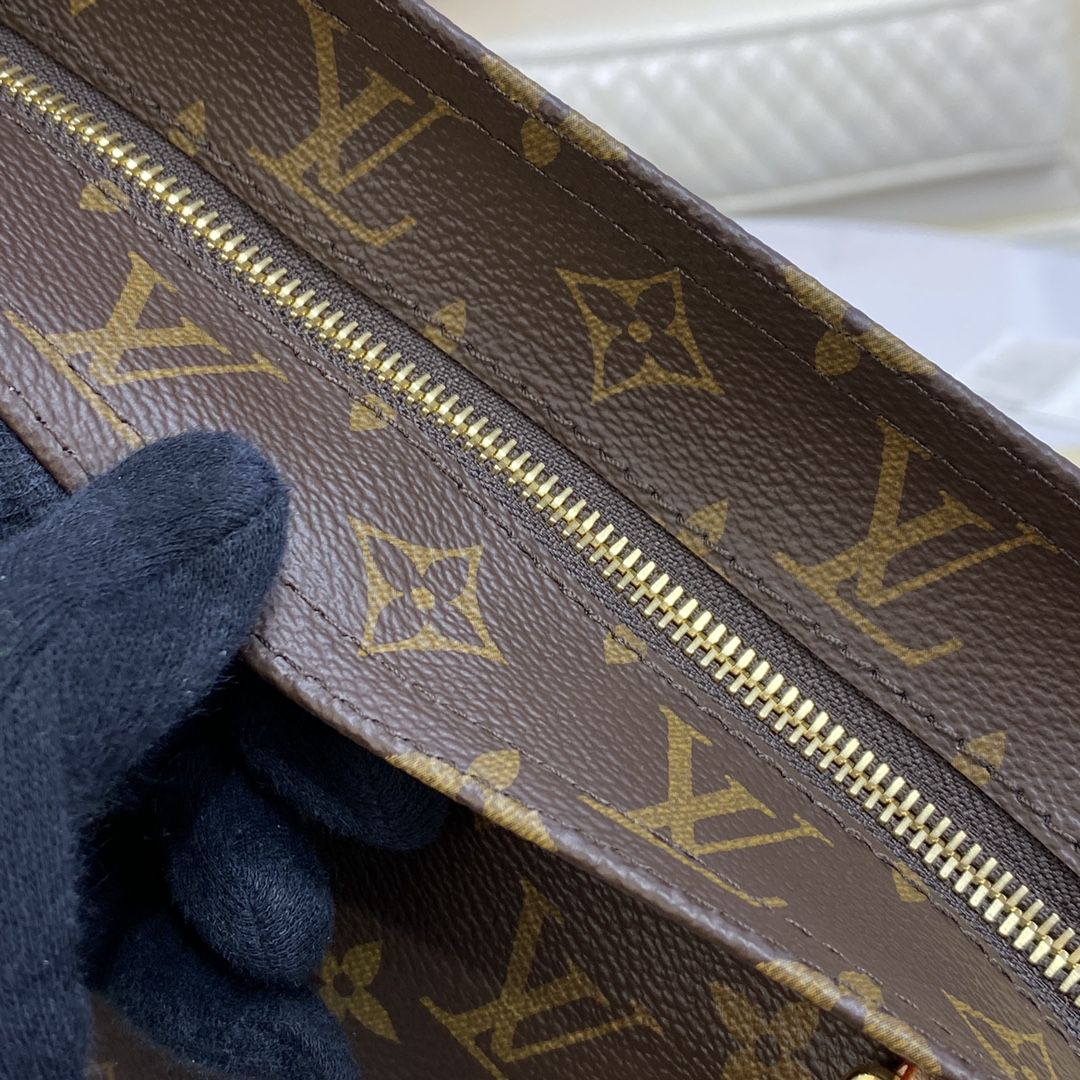 #m47029 l**is V*t*n monogram canvas all-in mm travel bag